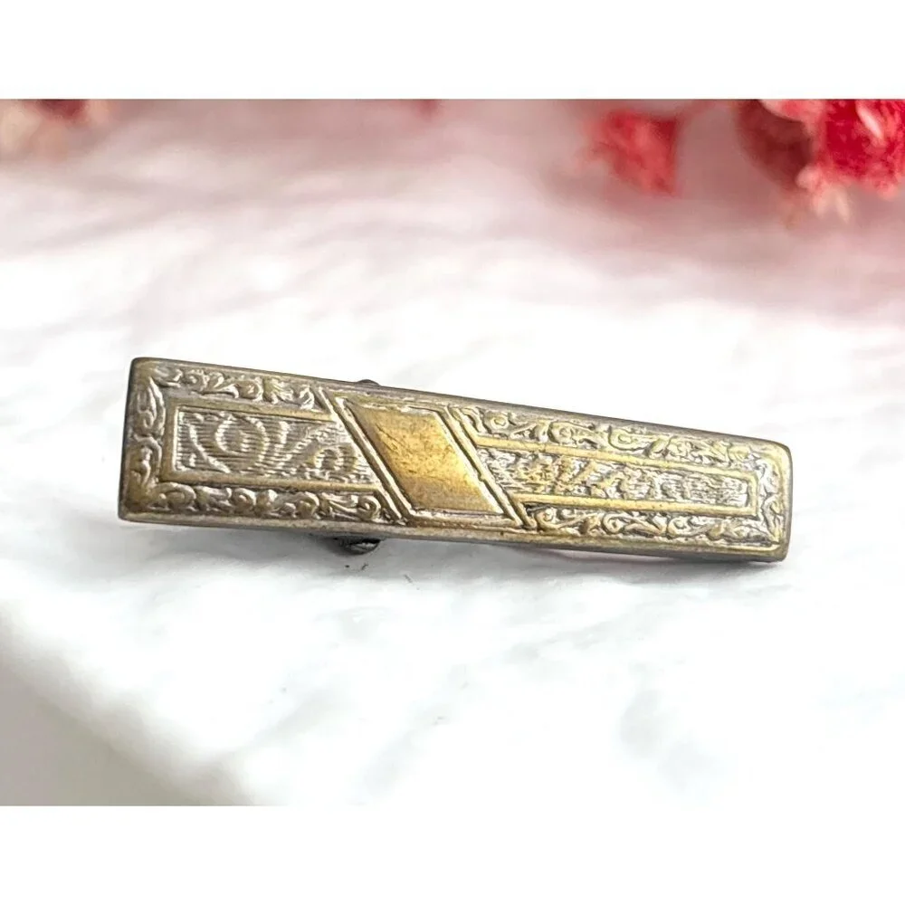 Victorian Style Textured Floral Gold Toned Vintage Men's Tie Bar | Tie Clip